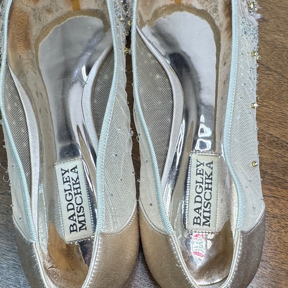 GORGEOUS Badgley Mishka Adrienne Embellished Cream Pink Ballet Flats, Womens 9.5 - Picture 7 of 16